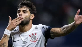 Corinthians derrota o Palmeiras e conquista vantagem na final do Paulista 2025