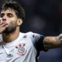 Corinthians derrota o Palmeiras e conquista vantagem na final do Paulista 2025